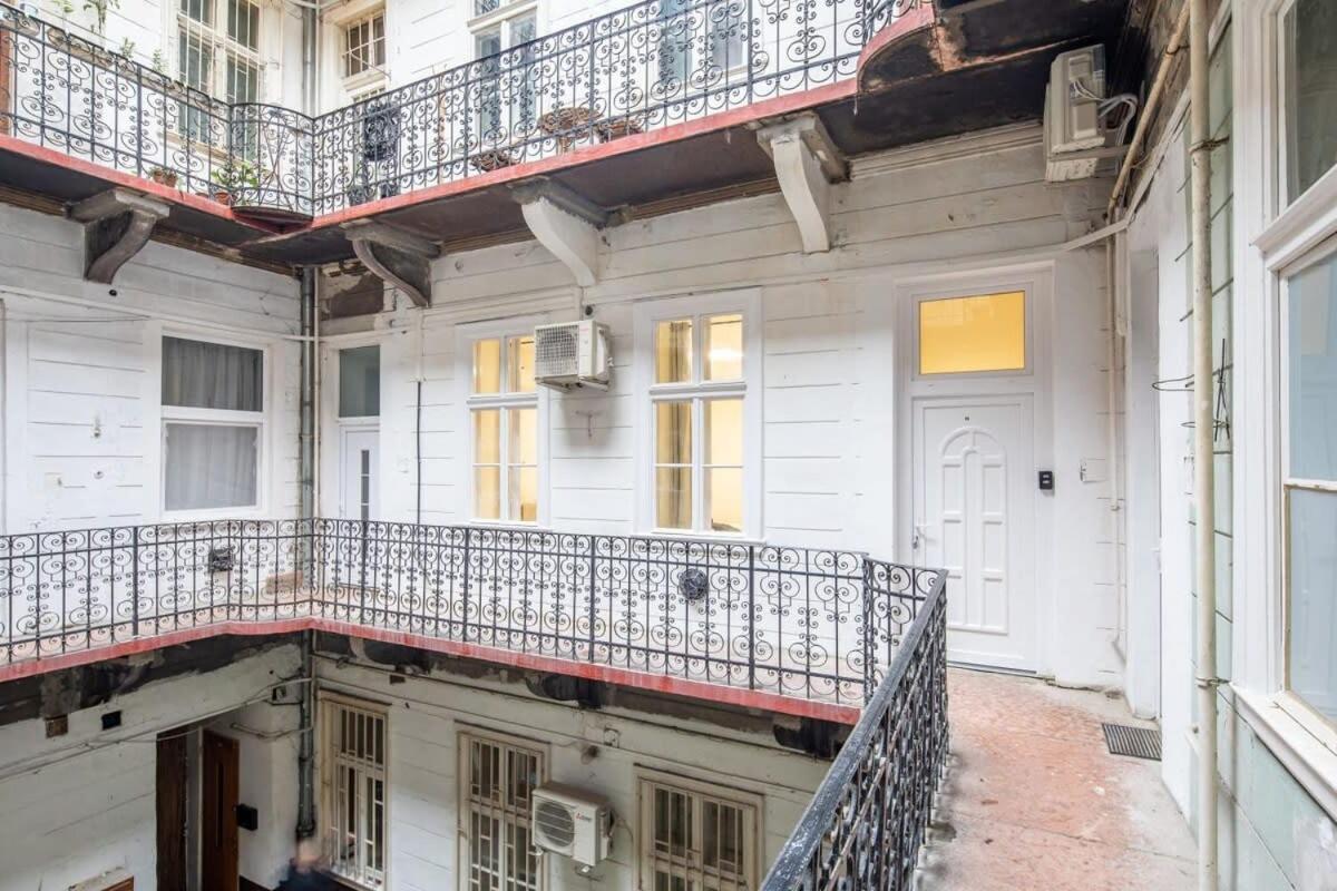 Very Central Convenient Flat Budapest Exterior photo